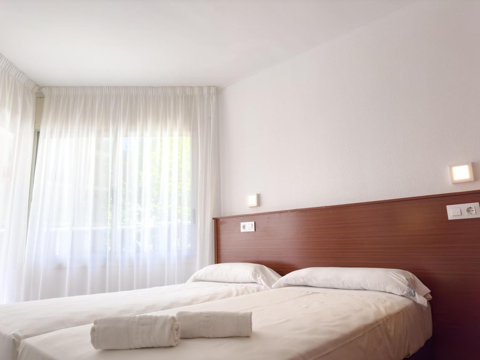 Rentalmar Atlantida Apartamentos Salou Exteriör bild